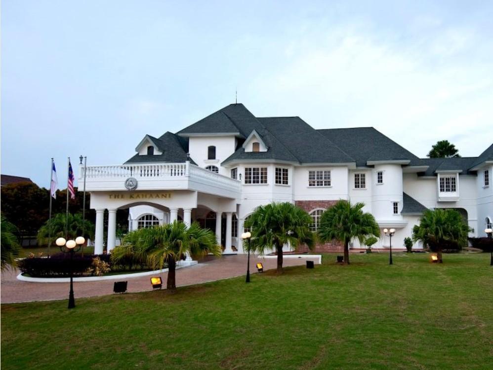 The Kahaani Hotel Ayer Keroh Exterior photo